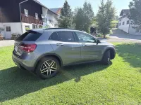 Gebraucht Mercedes GLA220 170 PS (125 kW) 2018 Grau SUV