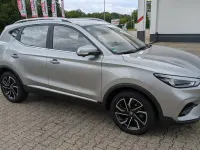 Gebraucht MG ZS Luxury 106 PS (77 kW) 2023 Silber SUV