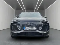 Gebraucht Audi Q6 Sportback e-tron S-Line 185 kW (252 PS) 2026 Schwarz SUV