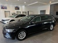 Gebraucht VW Passat 150 PS (110 kW) 2023 Schwarz Limousine