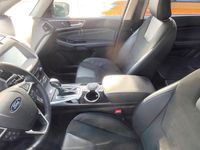 Gebraucht Ford Galaxy Titanium 209 PS (153 kW) 2018 Rot Van / Kleinbus
