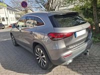 Gebraucht Mercedes GLA220 190 PS (139 kW) 2020 Grau SUV
