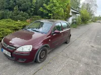 Second-hand Opel Corsa 59 CP (43 kW) 2005 Roșu Hatchback