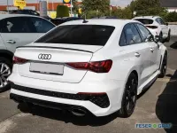 Gebraucht Audi RS3 Premium 460 PS (338 kW) 2023 Gletscherweiß metallic Limousine