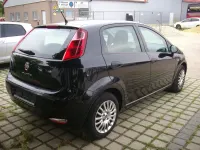 Gebraucht Fiat Punto 69 PS (50 kW) 2014 Schwarz Kleinwagen