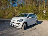Gebraucht VW up! high up! 68 PS (50 kW) 2015 Weiß Kleinwagen