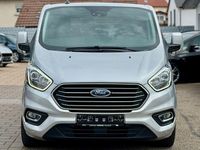 Gebraucht Ford Tourneo 131 PS (96 kW) 2020 Silber Van / Kleinbus