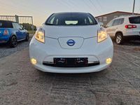 Gebraucht Nissan Leaf Acenta 80 kW (109 PS) 2017 Weiß Kleinwagen