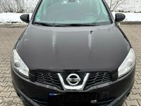Gebraucht Nissan Qashqai 117 PS (86 kW) 2011 Schwarz SUV