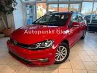 Gebraucht VW Golf VII Comfortline 131 PS (96 kW) 2019 Rot Kombi
