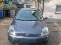 Gebraucht Ford Fiesta 85 PS (62 kW) 2005 Grau Kleinwagen
