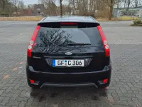 Gebraucht Ford Fiesta 80 PS (58 kW) 2008 Schwarz Kleinwagen