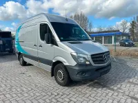 Używany Mercedes Sprinter 163 KM (119 kW) 2015 Srebrny