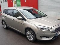Gebraucht Ford Focus Titanium 150 PS (110 kW) 2015 Beige Limousine