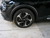 Gebraucht Citroën C4 Shine 131 PS (96 kW) 2023 Perlanera schwarz SUV