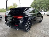 Gebraucht Mercedes B220 Advanced Plus 190 PS (139 kW) 2024 Schwarz Van / Kleinbus