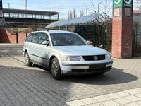 Gebraucht VW Passat 140 PS (102 kW) 1997 Silber Kombi