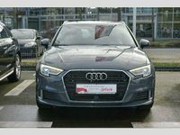 Gebraucht Audi A3 Sportback Sport 150 PS (110 kW) 2019 Grau metallic Kleinwagen