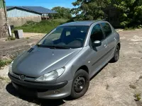 Gebraucht Peugeot 206 75 PS (55 kW) 2002 Silber Kleinwagen