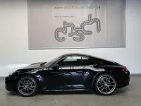 Gebraucht Porsche 911 Carrera 4 385 PS (283 kW) 2020 Tiefschwarz Coupé