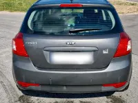 Używany Kia Ceed 90 KM (66 kW) 2011 Szary Hatchback