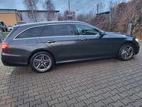 Gebraucht Mercedes E300 AMG line 305 PS (224 kW) 2021 Schwarz Kombi