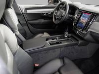 Gebraucht Volvo V90 Ultimate 197 PS (144 kW) 2024 Grau Kombi