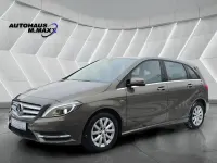 Gebraucht Mercedes B200 136 PS (100 kW) 2012 Grau Kleinwagen