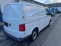 Gebraucht VW Transporter 150 PS (110 kW) 2019 Weiß Van