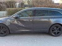 Gebraucht Opel Insignia 195 PS (143 kW) 2014 Grau Kombi