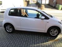 Gebraucht Seat Mii Chic 60 PS (44 kW) 2016 Weiß Kleinwagen
