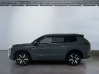 Gebraucht Mitsubishi Outlander P-HEV Top 306 PS (225 kW) 2025 Mondsteingrau SUV
