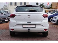 Gebraucht Dacia Sandero Comfort 67 PS (49 kW) 2021 Gletscherweis Kleinwagen