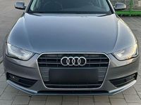 Używany Audi A4 Ambiente 170 KM (125 kW) 2015 Srebrny Sedan/Limuzyna