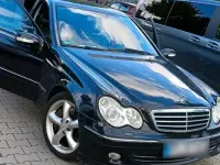Gebraucht Mercedes C270 190 PS (139 kW) 2004 Schwarz Kleinwagen