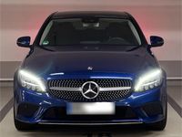 Gebraucht Mercedes C180 156 PS (114 kW) 2018 Blau Limousine