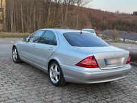 Gebraucht Mercedes S400 250 PS (183 kW) 2001 Silber Limousine