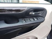 Gebraucht Chrysler Grand Voyager 286 PS (210 kW) 2016 Weiß Van / Kleinbus