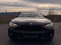 Gebraucht BMW 02 136 PS (100 kW) 2012 Schwarz Limousine