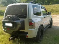 Gebraucht Mitsubishi Pajero Instyle 200 PS (147 kW) 2015 Weiß SUV