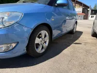 Gebraucht Skoda Fabia Fresh 60 PS (44 kW) 2013 Blau Limousine
