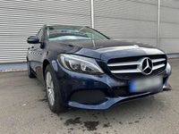 Gebraucht Mercedes C220 170 PS (125 kW) 2015 Blau Kombi