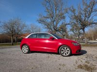 Gebraucht Audi A1 85 PS (62 kW) 2011 Rot Kleinwagen