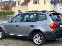 gebraucht BMW X3 X3 Baureihe2.0d *AHK *PDC