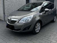 Gebraucht Opel Meriva 120 PS (88 kW) 2011 Braun Van / Kleinbus