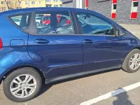 Gebraucht Mercedes A180 116 PS (85 kW) 2011 Blau Limousine