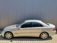 Gebraucht Mercedes C180 143 PS (105 kW) 2005 Silber Limousine
