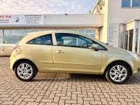 Gebraucht Opel Corsa Edition 80 PS (58 kW) 2007 Grün Kleinwagen