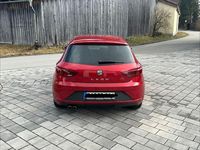 Gebraucht Seat Leon FR 150 PS (110 kW) 2017 Rot Limousine