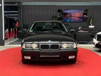 Gebraucht BMW 320 150 PS (110 kW) 1991 Schwarz Limousine